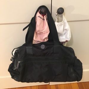 Lululemon Weekend Warrior Bag (Black)